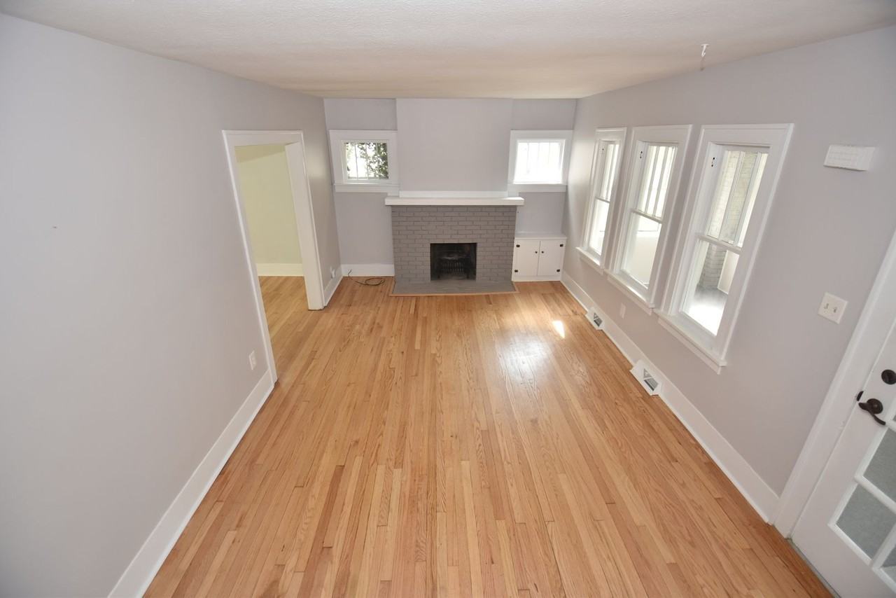 409 Tonti Street - Photo 5 of 37