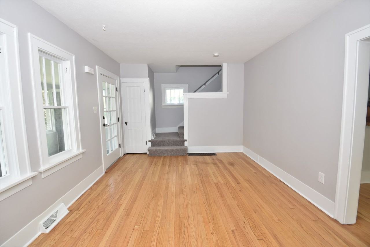 409 Tonti Street - Photo 6 of 37