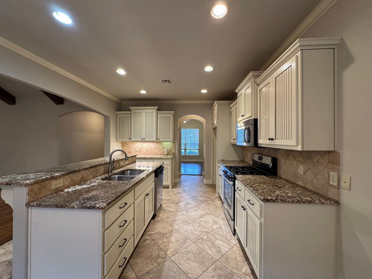 2016 E 135th St S - Photo 7 of 26