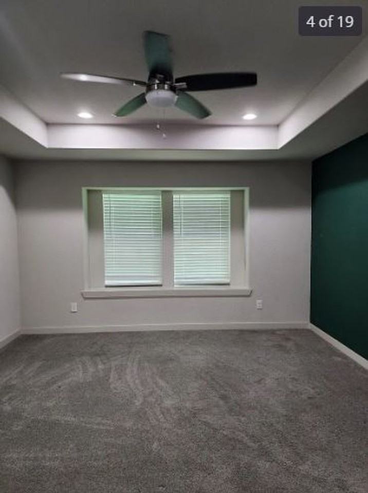 4740 Fellows Ln - Photo 4 of 19