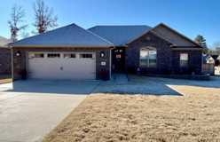 202 Crestwood Lane - Photo 1 of 1