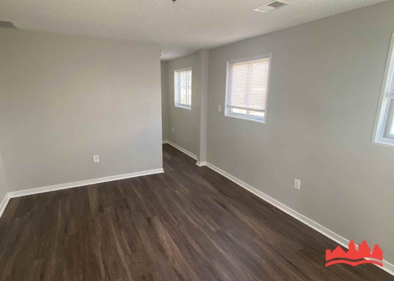 220 Elder Road - Photo 3 of 11