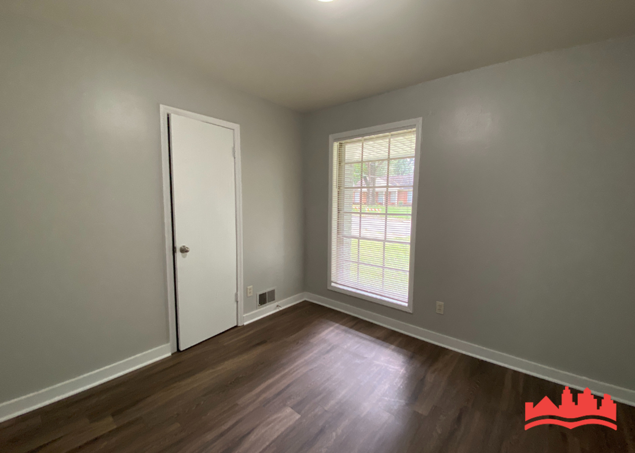 3740 Marvin St - Photo 7 of 13