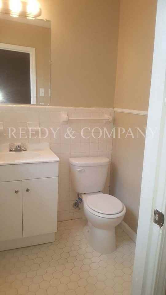 4225 Arrowhead Road - Photo 5 of 14