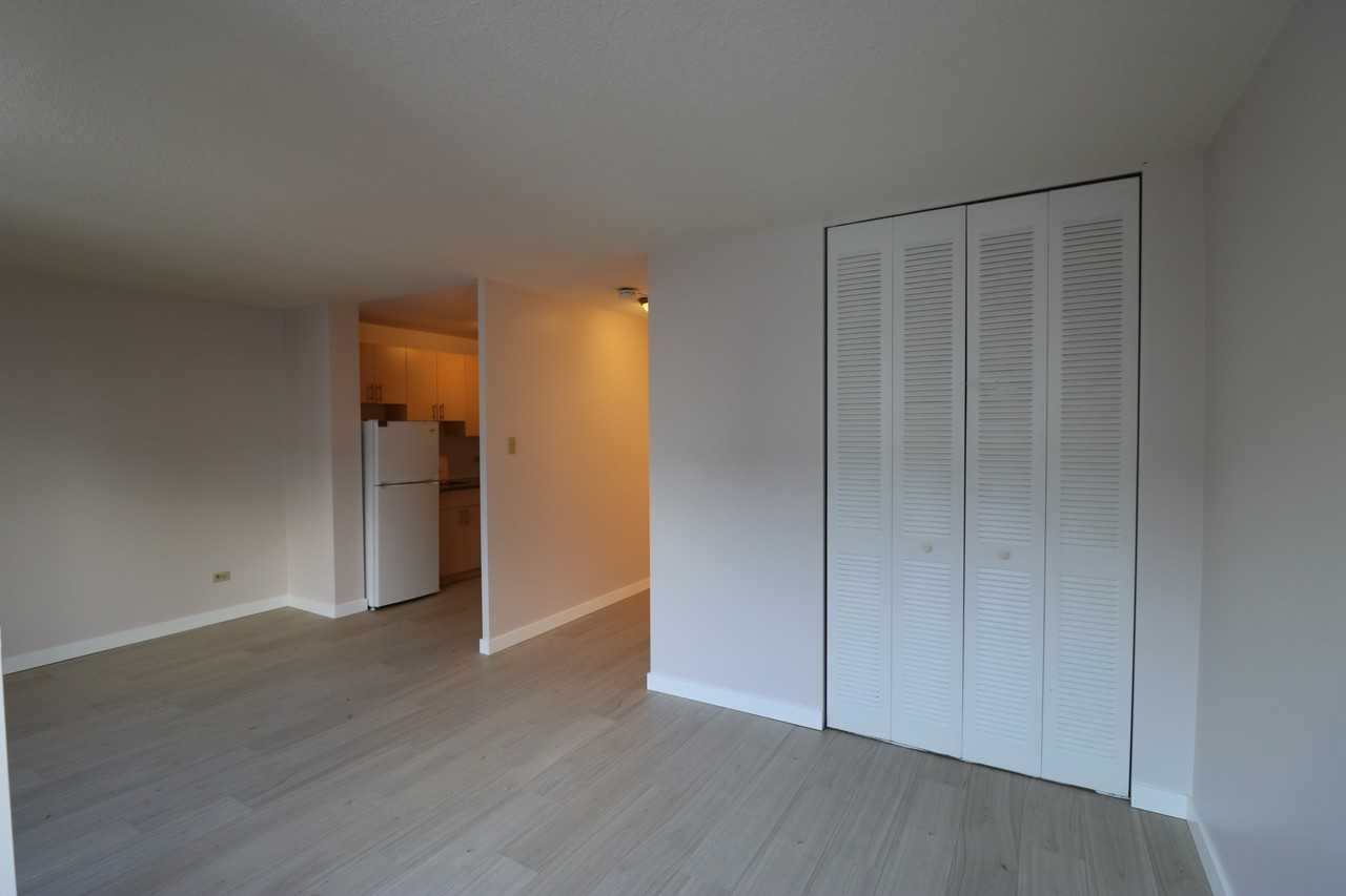 502, 9816 - 112 st - Photo 3 of 6