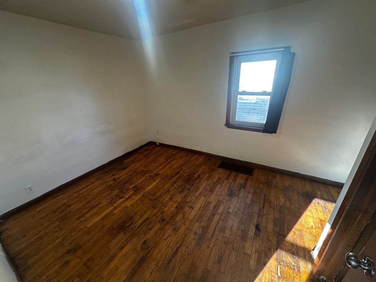 6303 Sherman Street - Photo 4 of 6