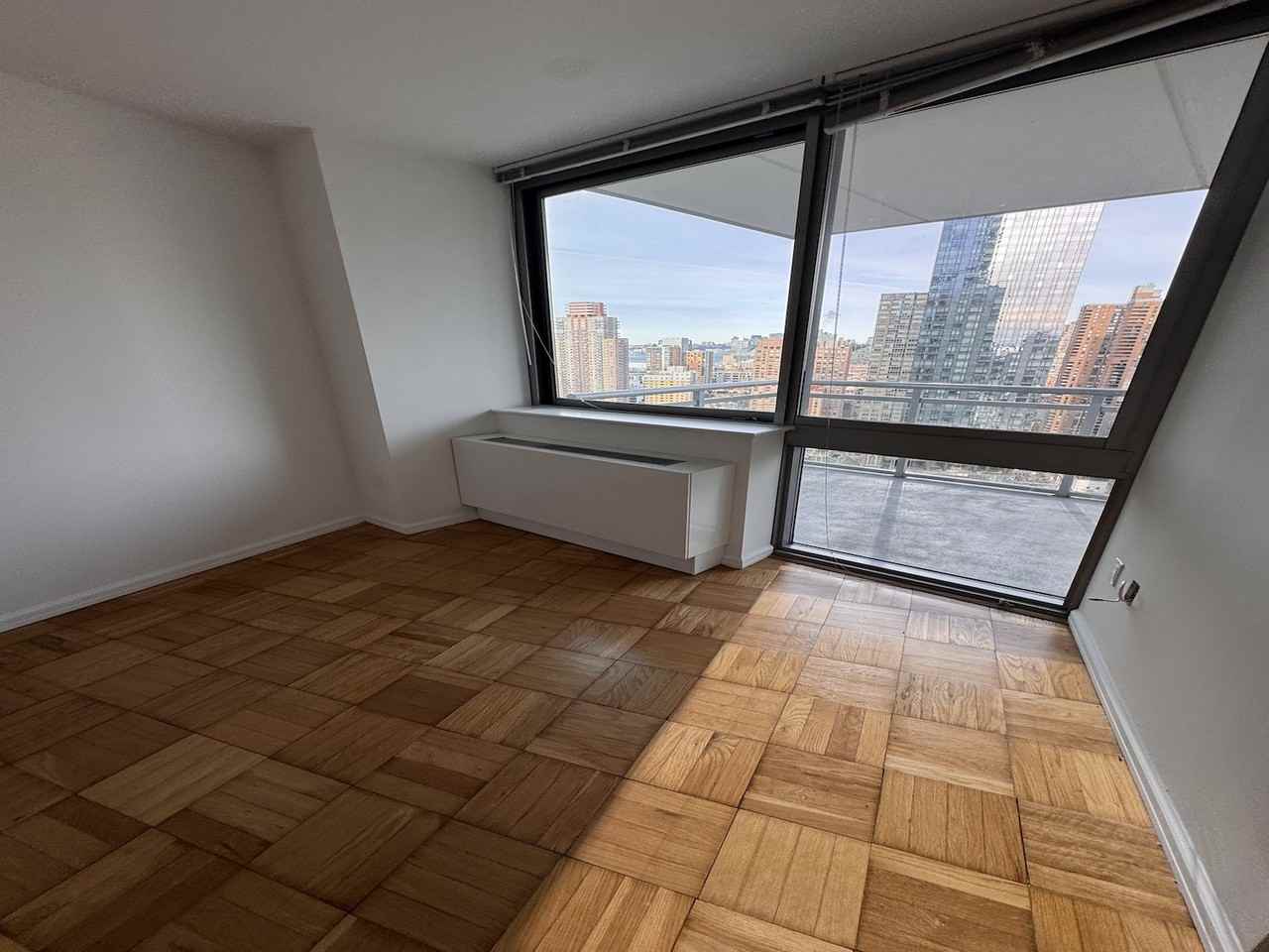 505 West 37th Street #3110 - Photo 7 of 11