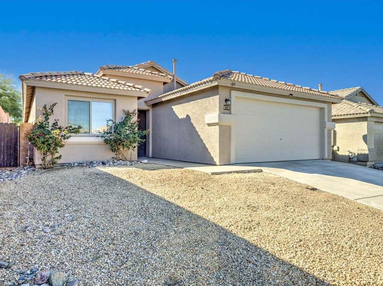 676 South Painted River Way - Photo 2 of 23