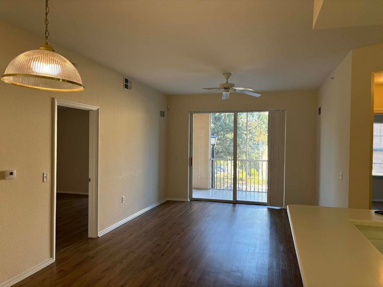 9045 Colby Dr - Photo 7 of 22