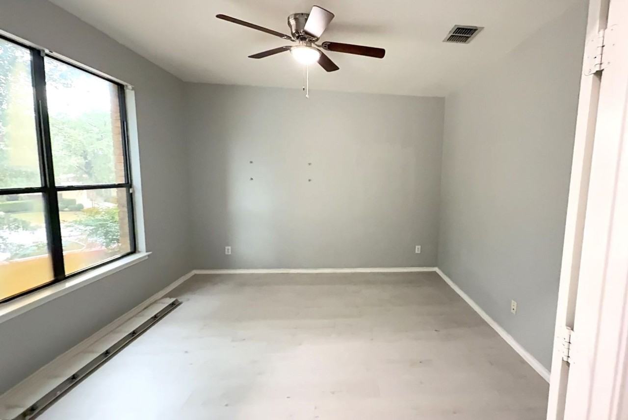 8106 Royal Fld - Photo 3 of 17