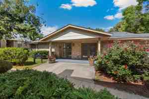 featured image of 7125 South Santa Fe Avenue