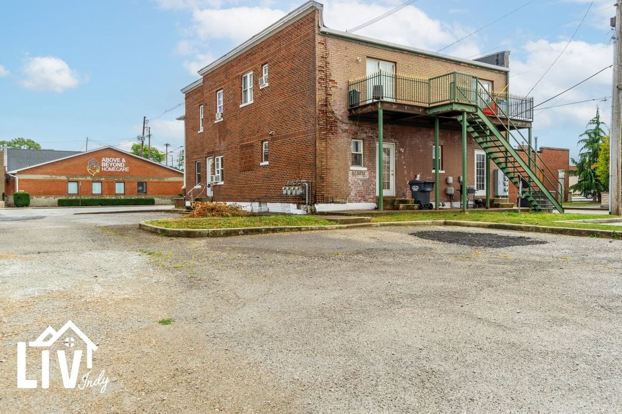 1317 Main Street - Photo 2 of 21