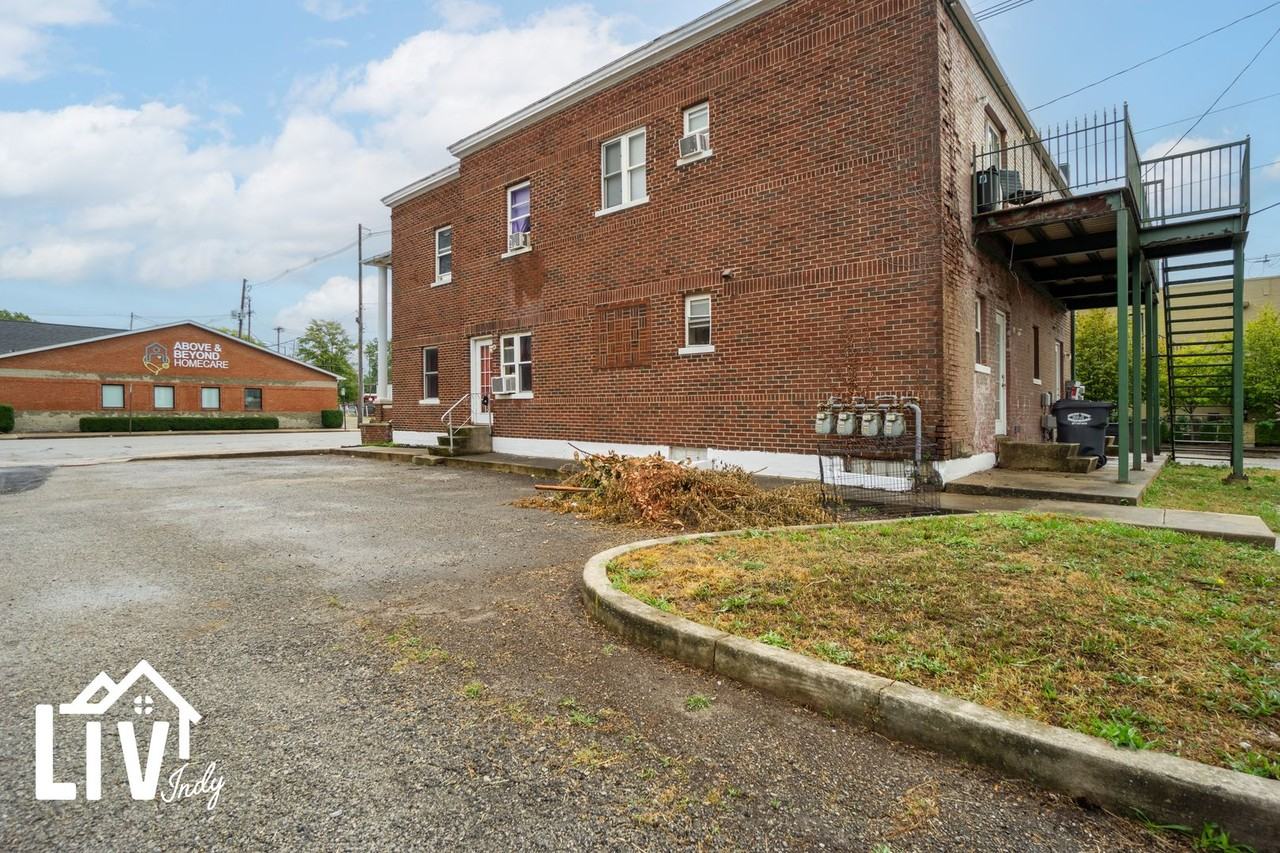 1317 Main Street - Photo 6 of 21