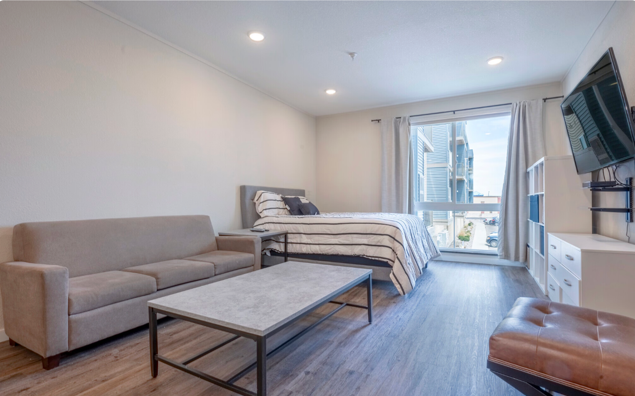 Lake Park Apartments - Photo 3 of 32