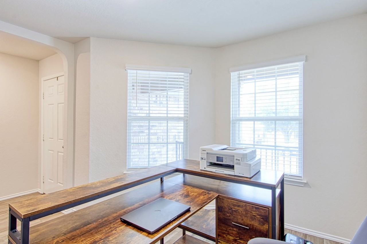 8037 Falcon Meadow Drive - Photo 7 of 45