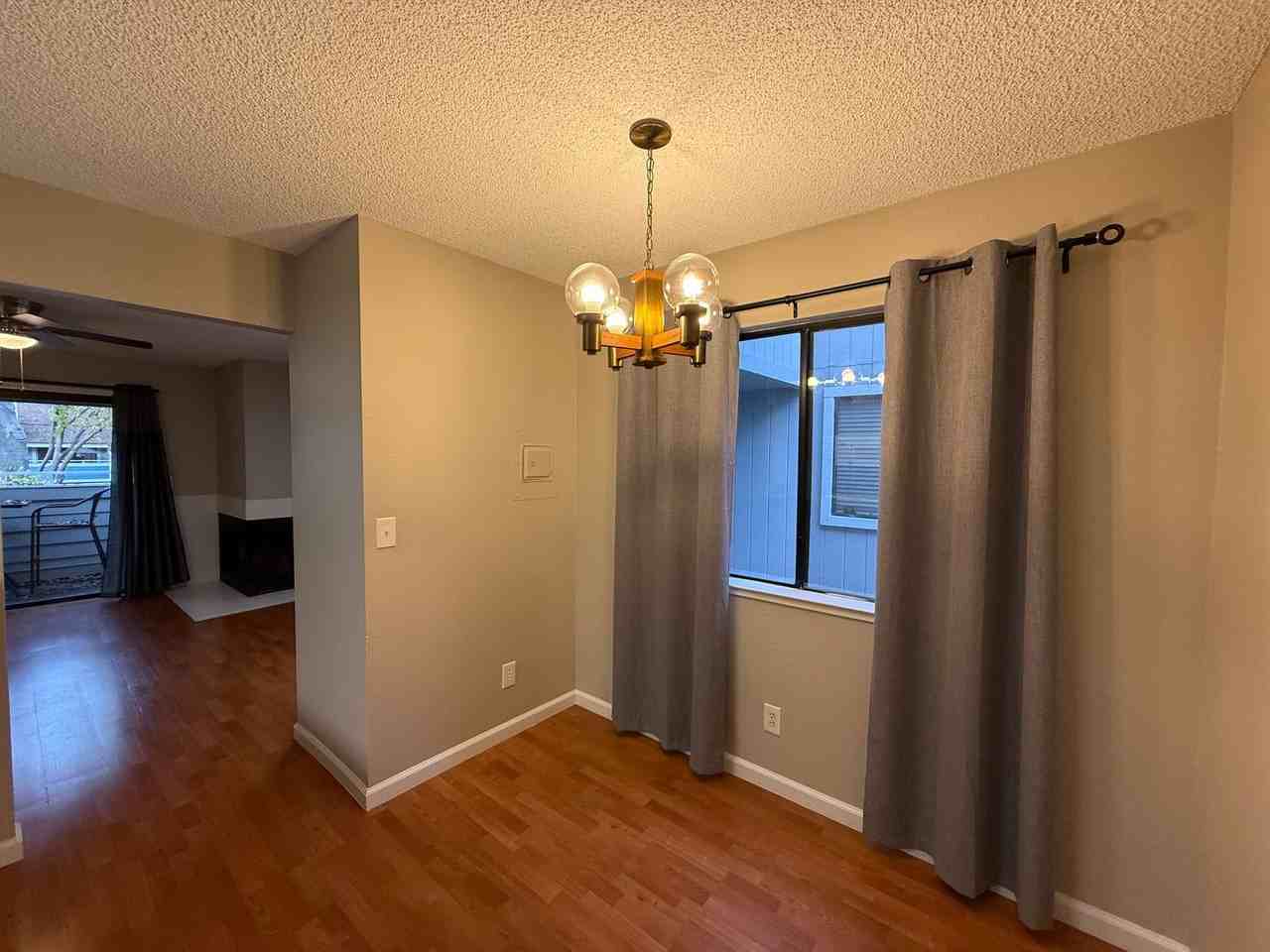 500 Del Verde Cir #2 - Photo 5 of 27