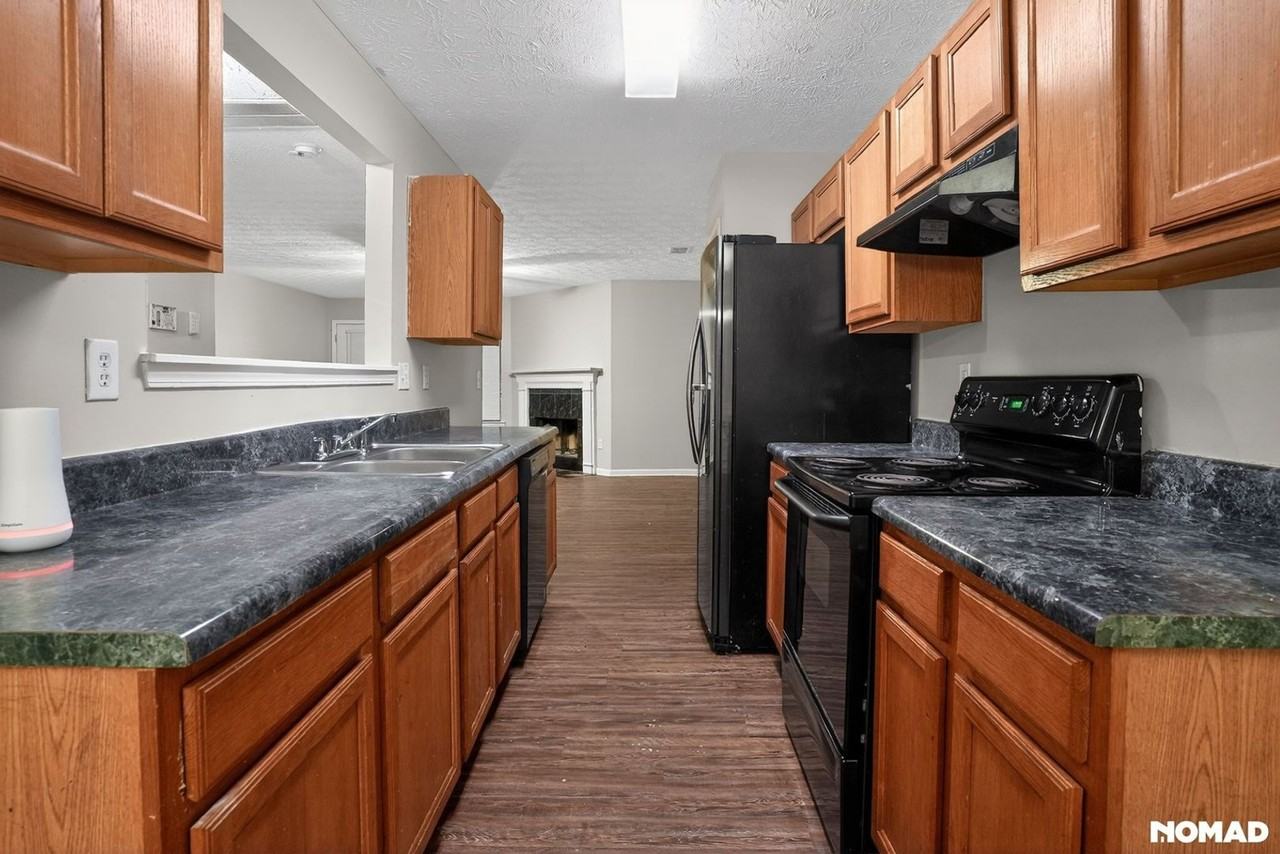 2808 Vining Ridge Terrace - Photo 2 of 20