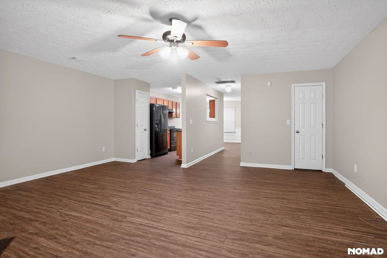 2808 Vining Ridge Terrace - Photo 5 of 20