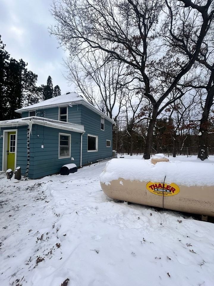 e3144 Willow Road - Photo 2 of 4