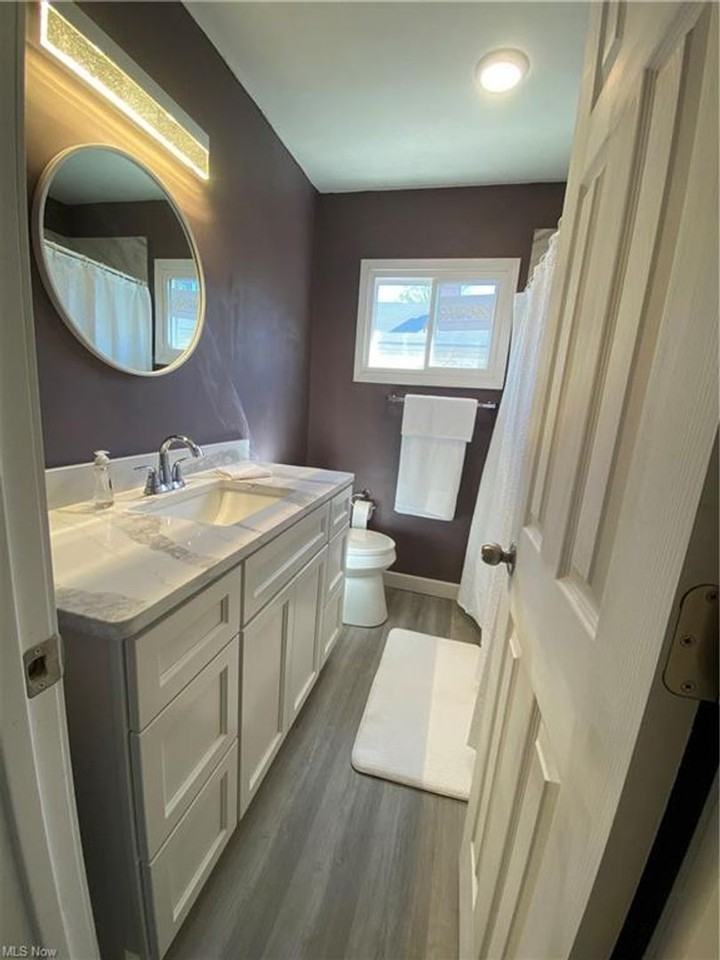 16910 Lipton Ave - Photo 7 of 19