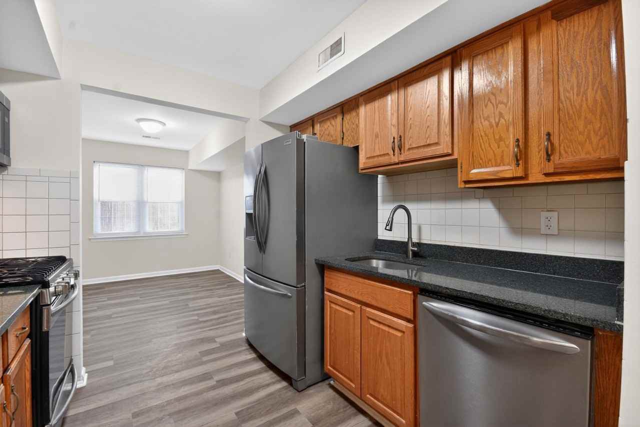 111 Keystone Court - Photo 7 of 32