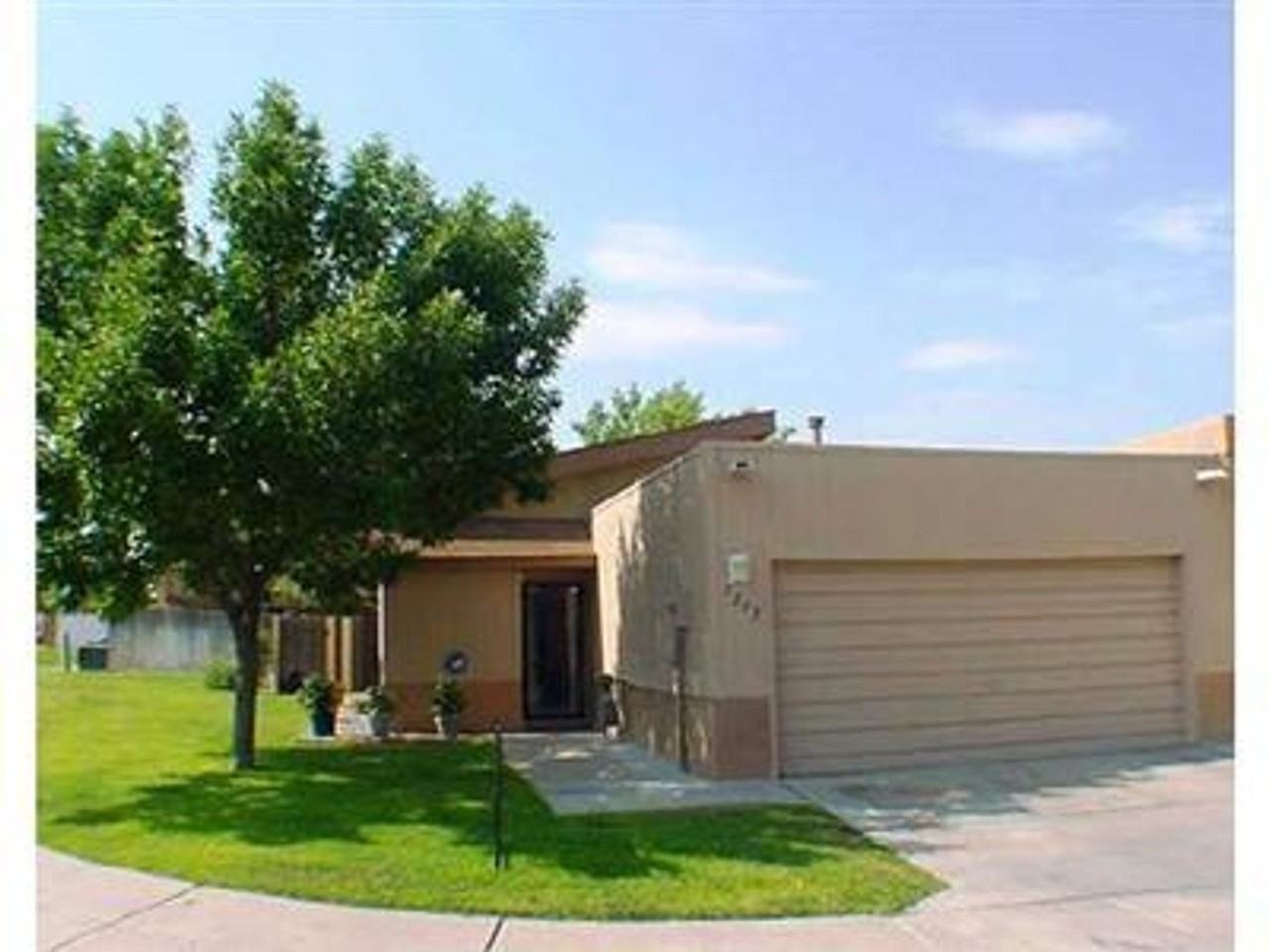 7232 Canary Lane Northeast