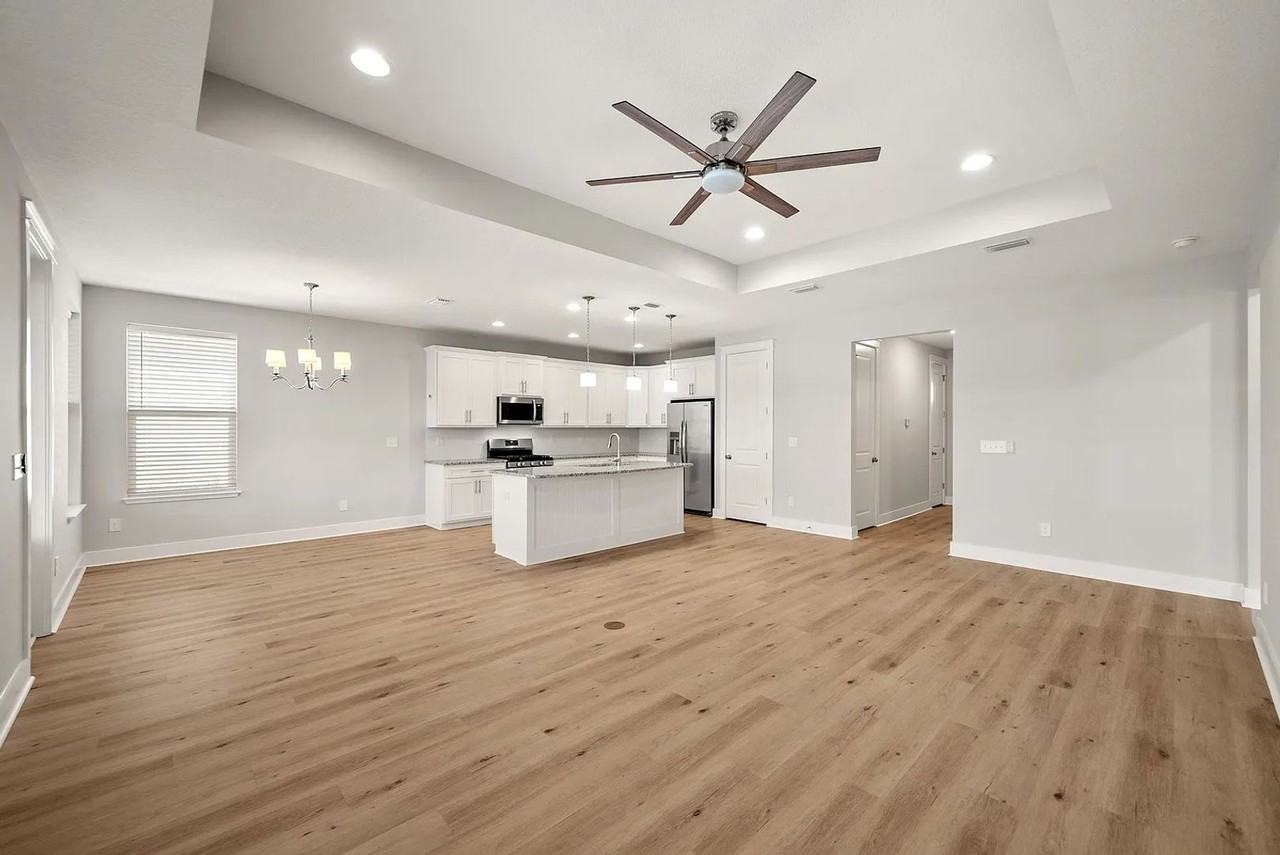 1096 Harrison Bayou Dr - Photo 7 of 21