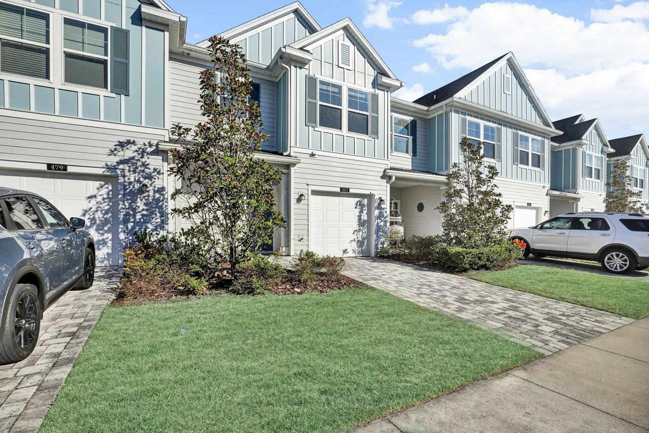 483 Boracay Cir - Photo 3 of 19