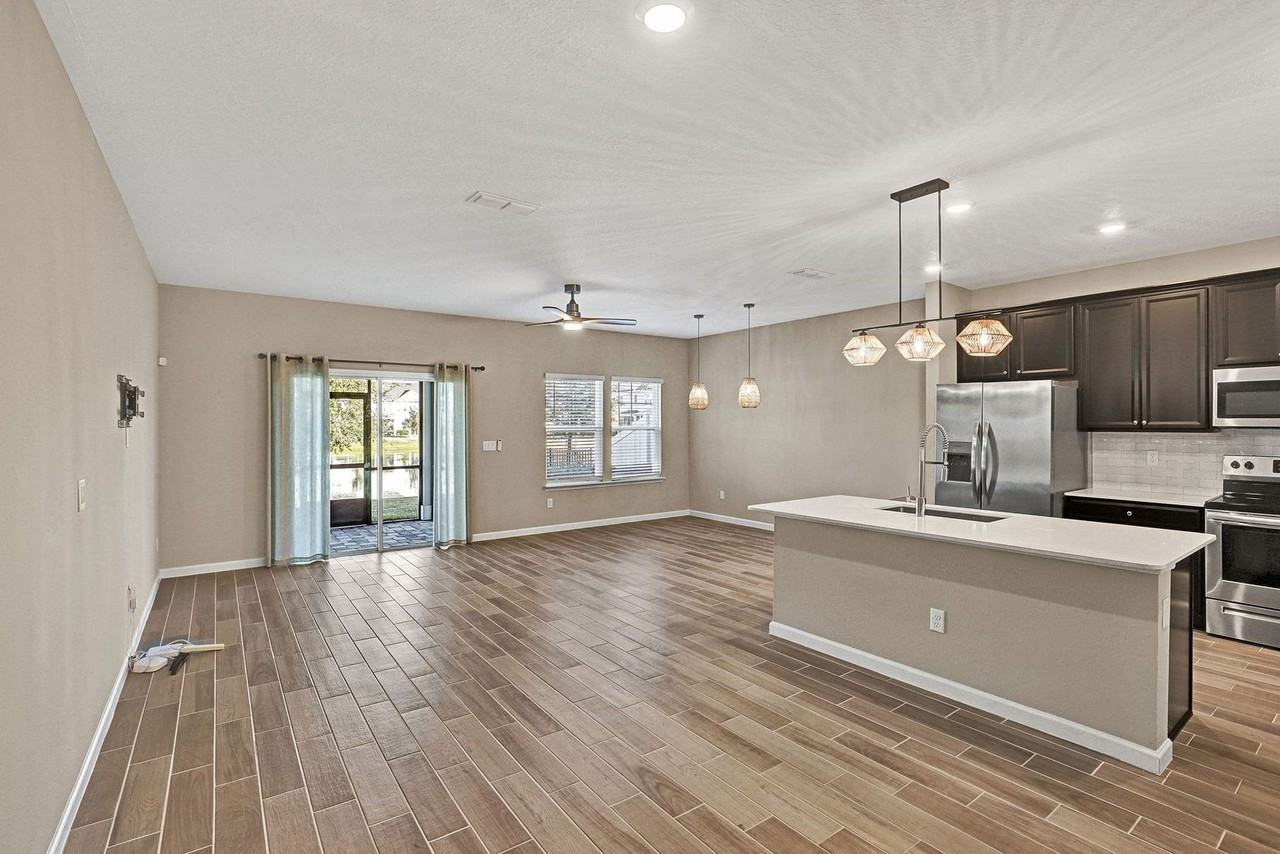 483 Boracay Cir - Photo 6 of 19