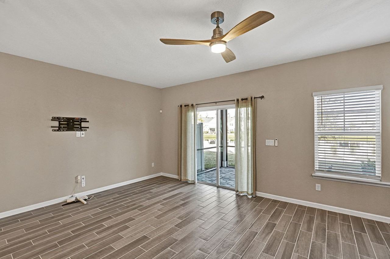 483 Boracay Cir - Photo 7 of 19