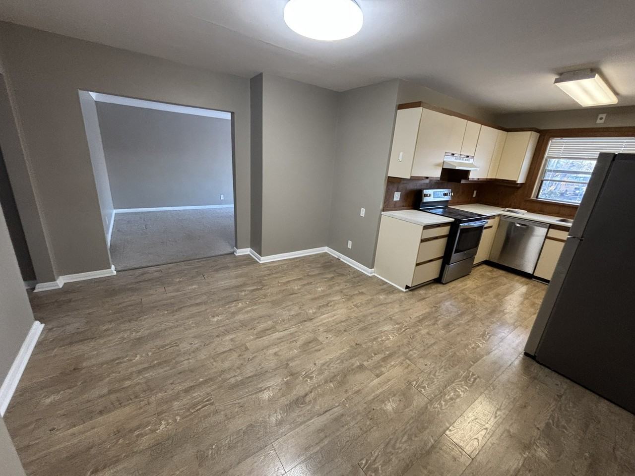 333 Erb Street West #1 - Photo 3 of 29