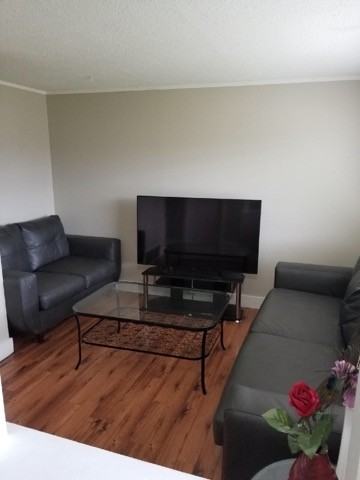 4812 47 Ave #A - Photo 3 of 9