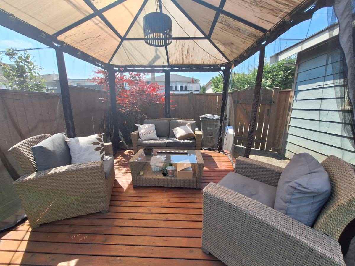 2846 East 18th Avenue - Photo 3 of 24