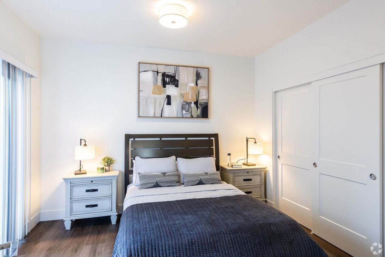 Colgan Creek Townhomes - Photo 5 of 50