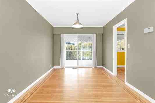 5311 9A Avenue - Photo 5 of 18