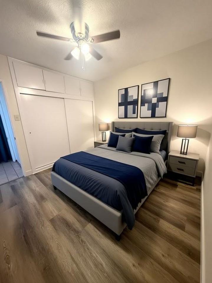 LB1856 - Photo 4 of 17