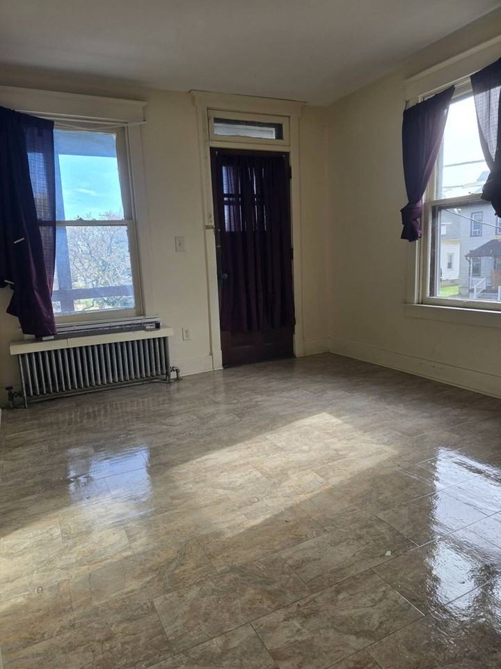 146 South 5th Avenue - Photo 5 of 14