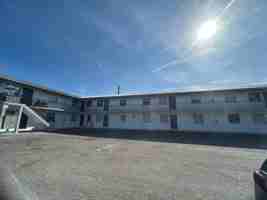 featured image of 2700 Palmadelia Ave