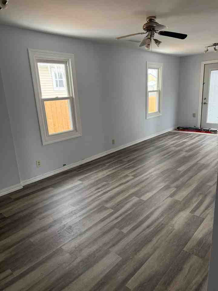 2304 Clark Street - Photo 4 of 19