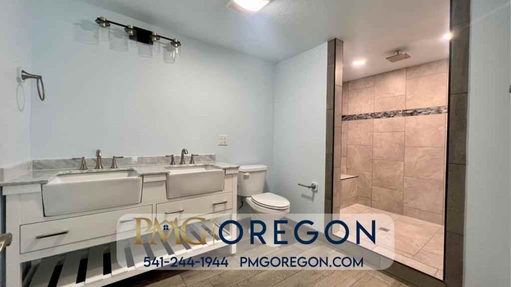 4323 Galice Rd - Photo 7 of 13