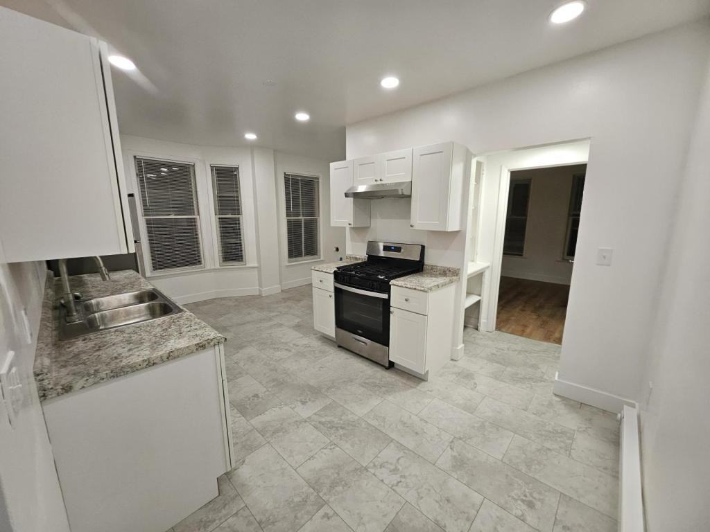 5th 75th 5th Ave, Troy, Ny, 12180 - Photo 4 of 18