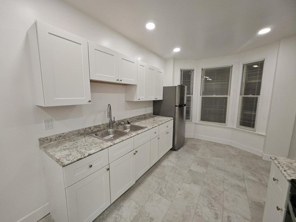 5th 75th 5th Ave, Troy, Ny, 12180 - Photo 5 of 18