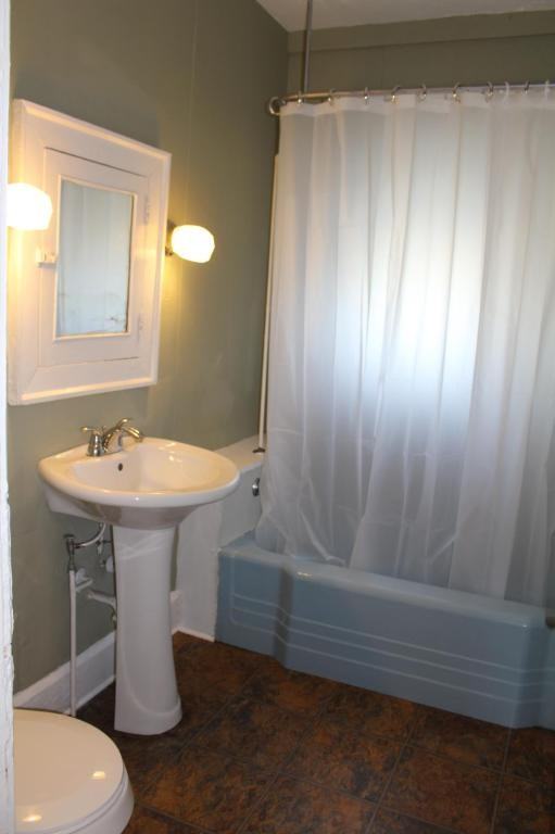 352 1/2 E 20th Ave - Photo 6 of 13