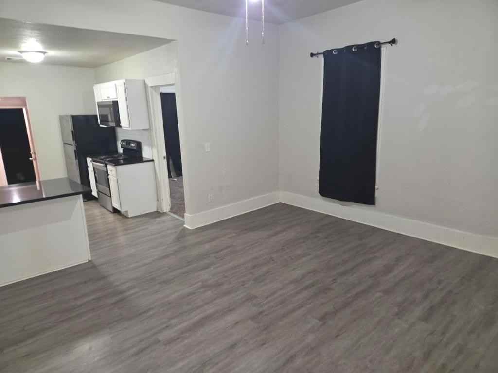 East Washington Avenue - Photo 5 of 9