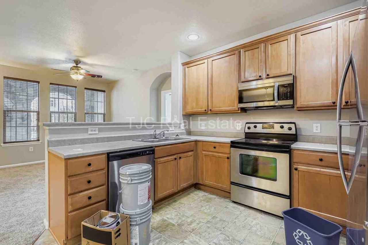 9042 East 24th Place - Photo 6 of 11