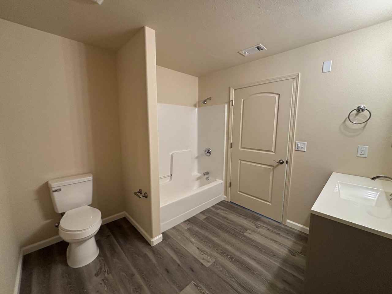 Cornerstone Apartments - Photo 7 of 12