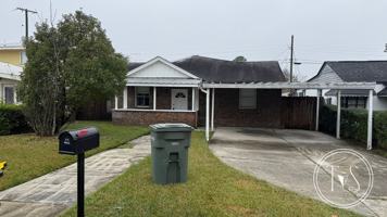 featured image of 807 Bowden Street