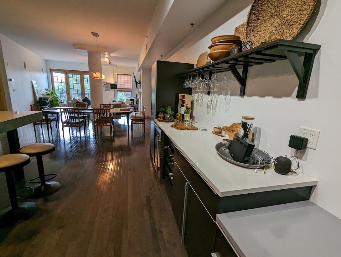 408 1st St N #305 - Photo 2 of 28