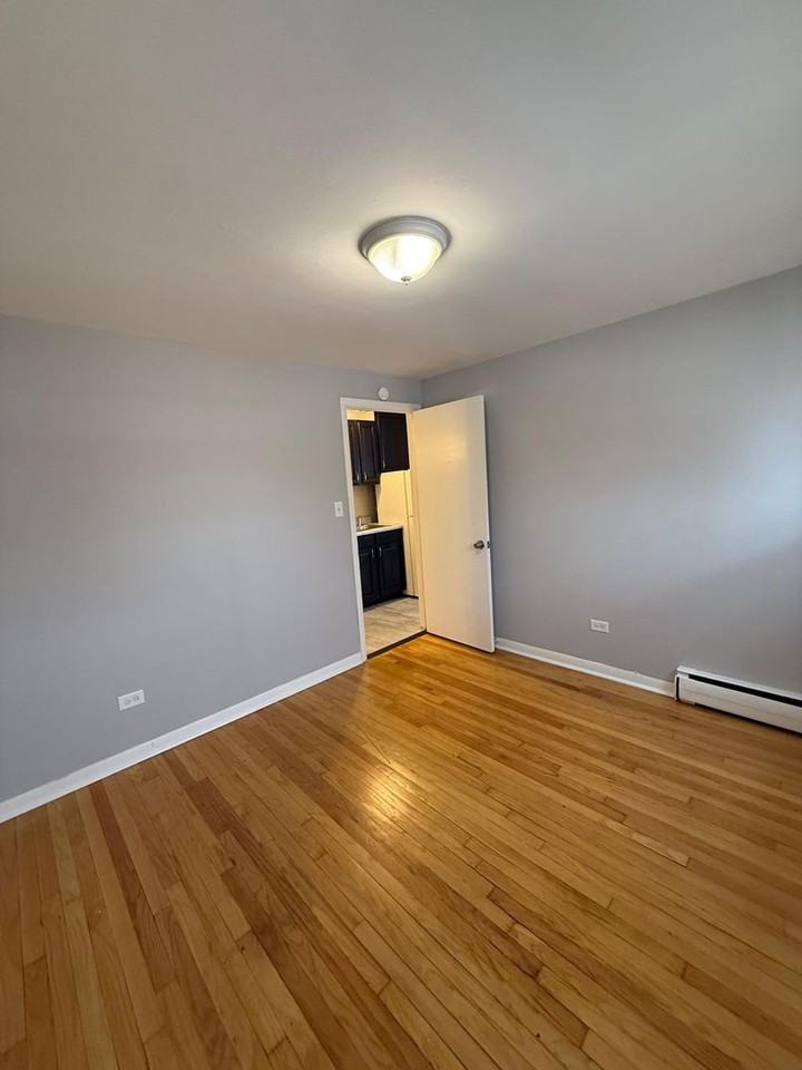 Astoria Commons Apartments - Photo 2 of 29