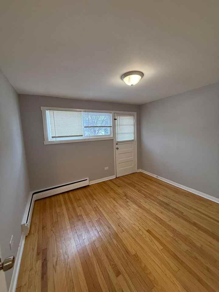 Astoria Commons Apartments - Photo 3 of 29